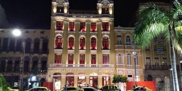 hotel-braganca-esquadrias-aluminio-rj (1)